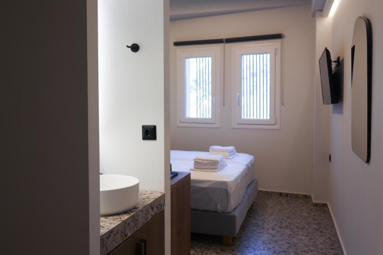 Uphill Unique Boutique Suites Skiathos Exteriér fotografie